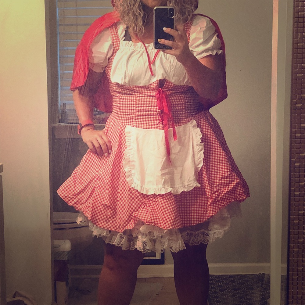 Red Riding Hood Plus Size Costume with Red hood